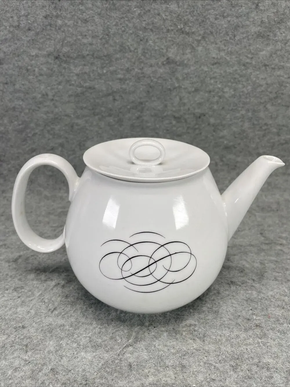 RAYMOND LOEWY'S Vintage Script Pattern Teapot or Coffee 5.5 Inches Germany